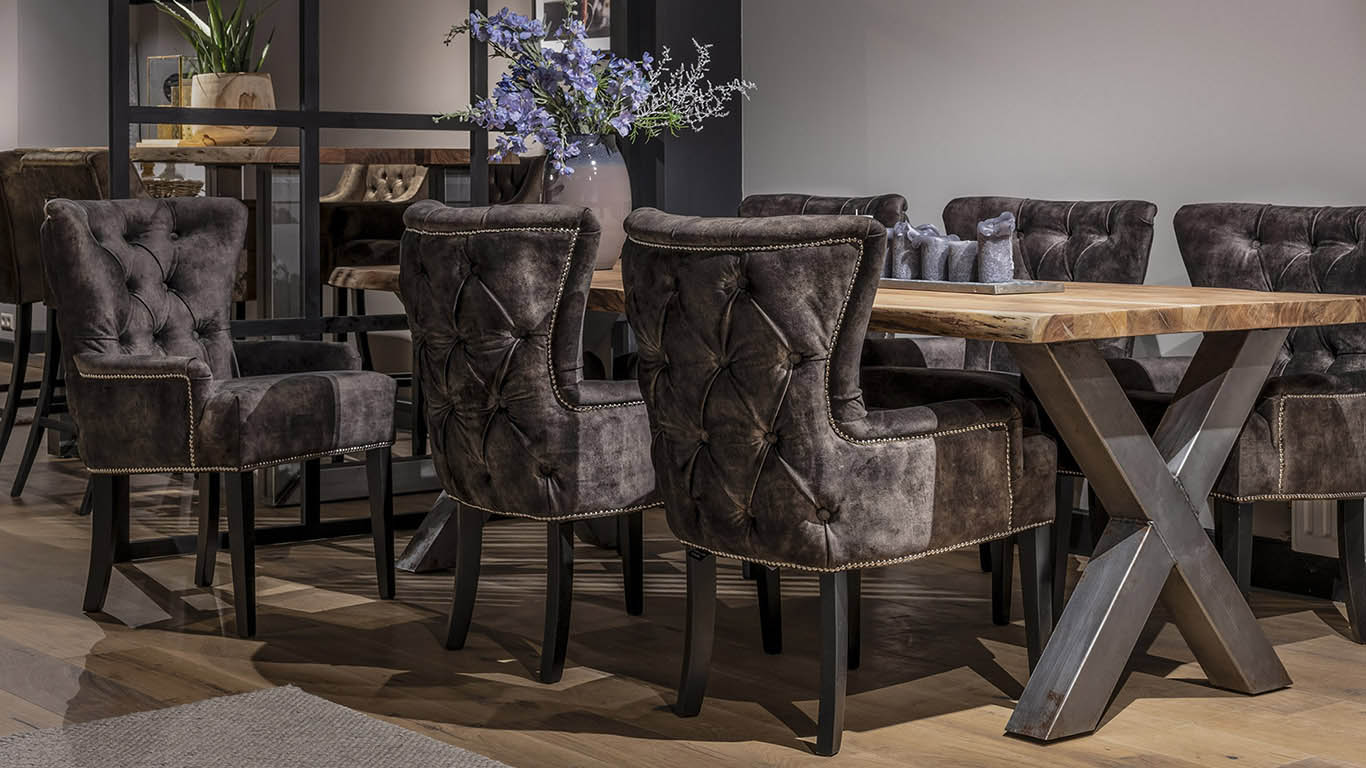 UrbanSofa-Amy-Eetkamerfauteuil-Sevilla-Dark-Brown-Website