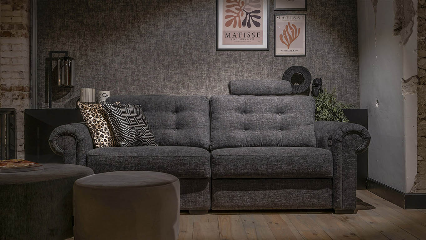 UrbanSofa-Auxerre-Presto-Sofa-Marseille-Graphite-Paris-Hocker-Website