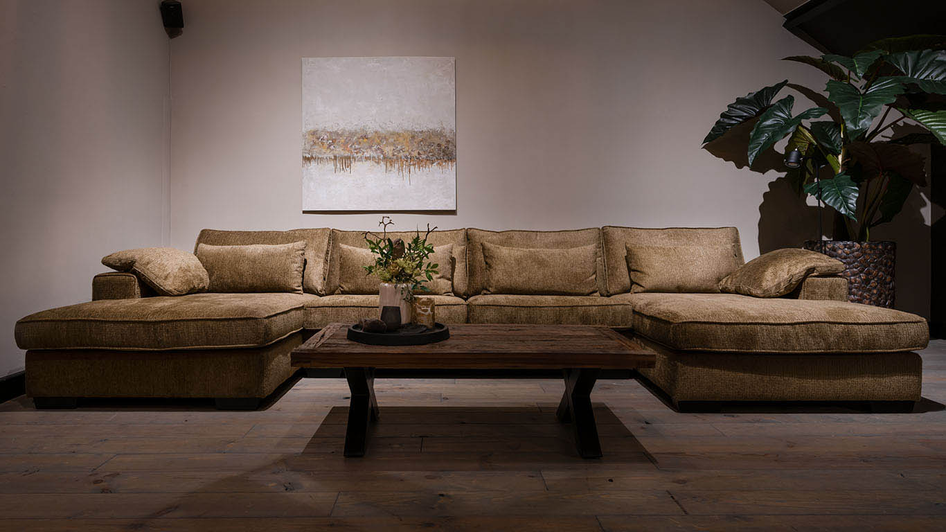 UrbanSofa-Firenca-Loungebank-Casia-Kensington-Gold-Website