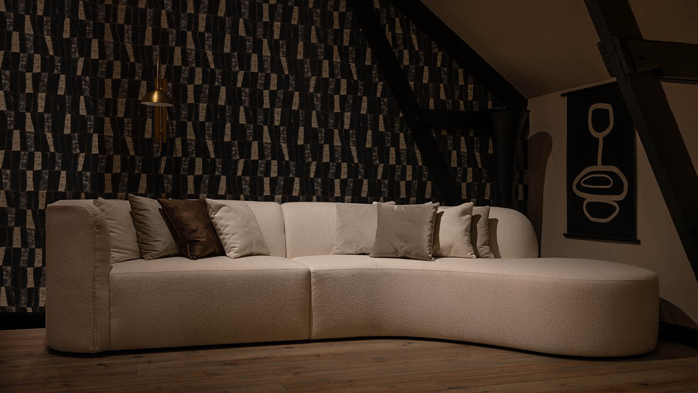 UrbanSofa-Louise-Eiland-Boucle-Ivory-Decoratiekussens-Website-1