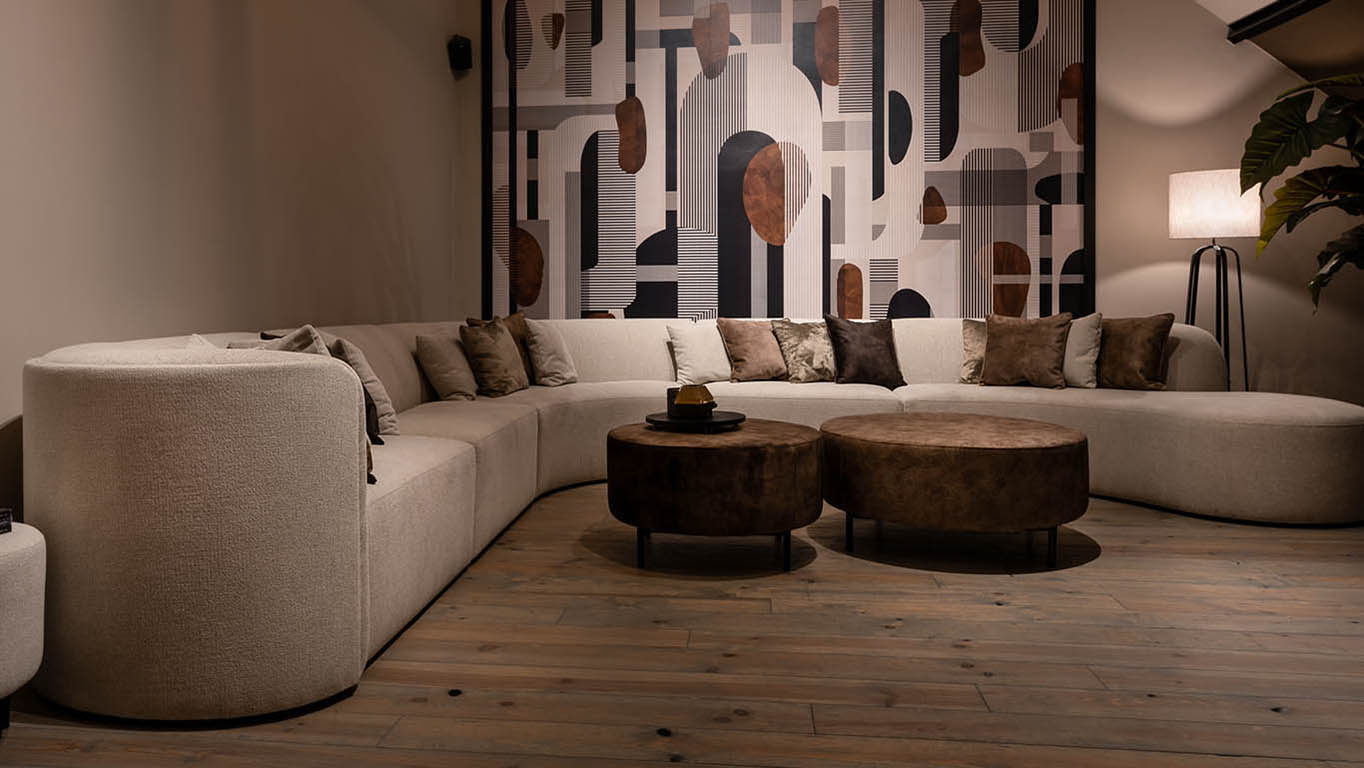 UrbanSofa-Louise-Hoekbank-Mulberry-Sand-Website